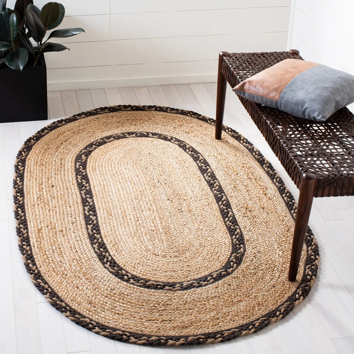 Safavieh Natural Fiber 3'-0" x 5'-0" Rug in Natural / Brown