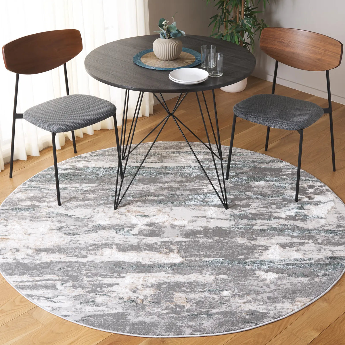Safavieh Alenia 100 6'-7" x 6'-7" Rug in Grey / Blue