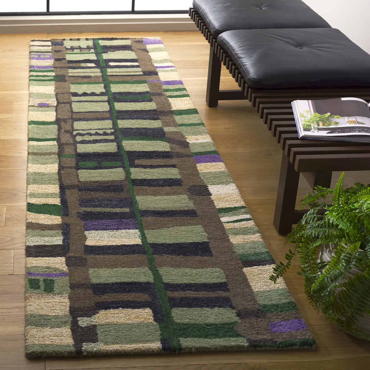 Safavieh Rodeo Drive 2'-3" x 8'-0" Rug in Green / Purple