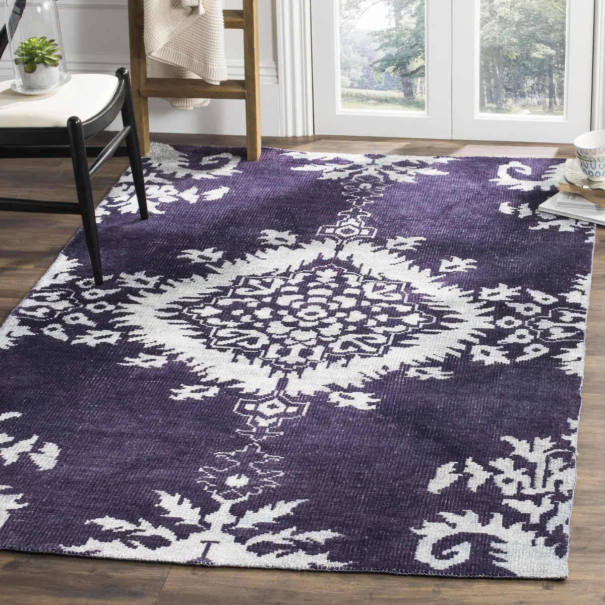 Safavieh Stone Wash 4'-0" x 6'-0" Rug in Deep Purple