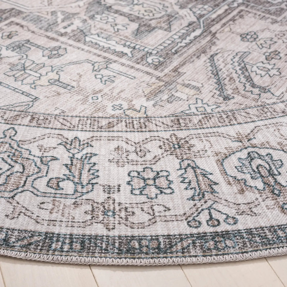 Safavieh Arizona 6'-0" x 6'-0" Rug in Beige / Grey
