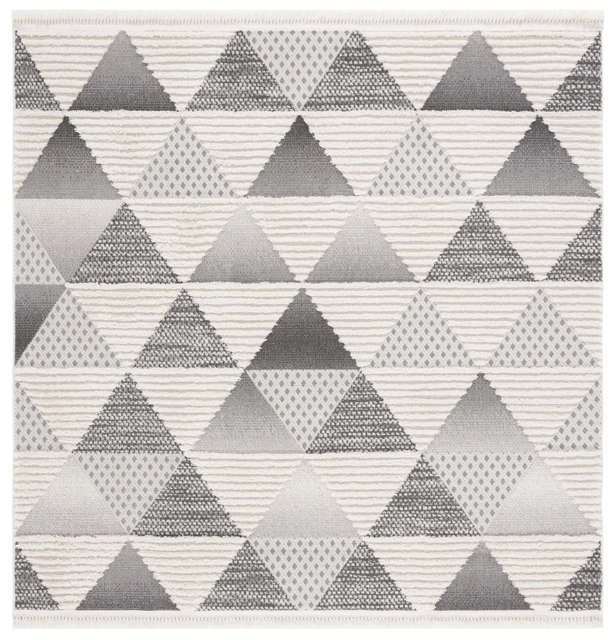 Safavieh Urban 6'-7" x 6'-7" Rug in Grey / Ivory