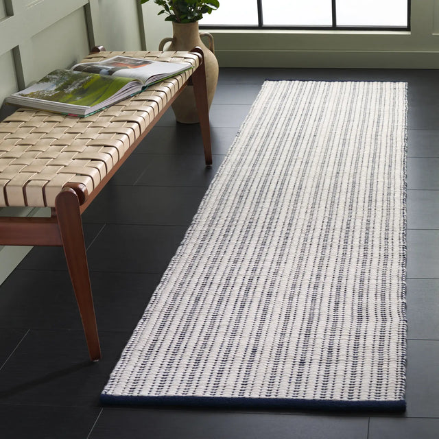 Safavieh Vermont 2'-3" x 8'-0" Rug in Navy / Ivory