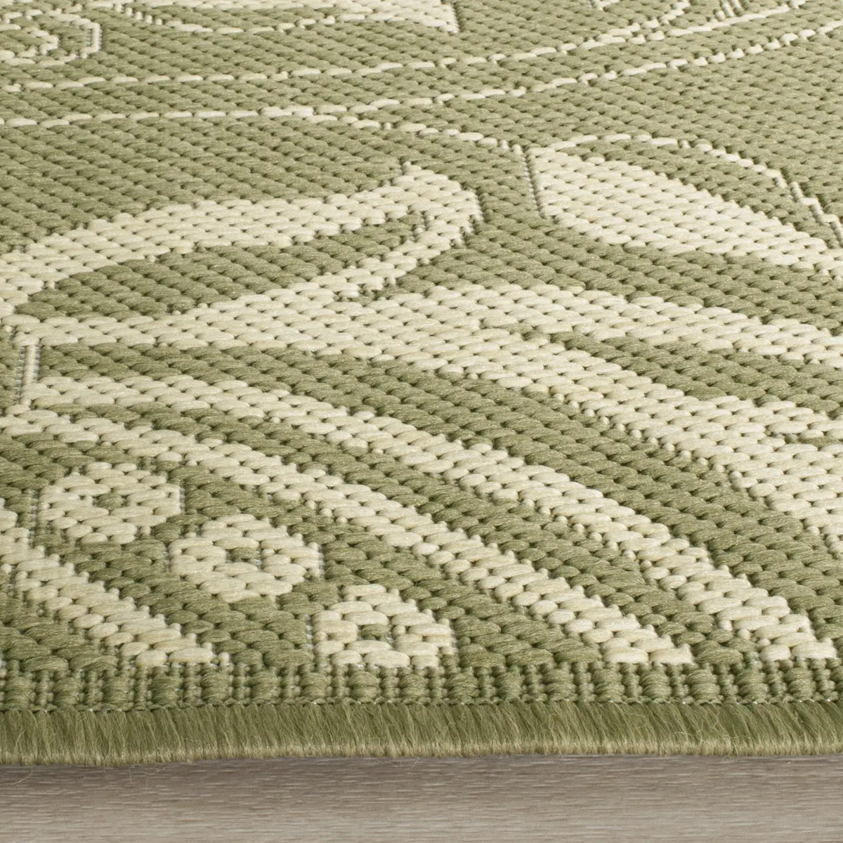 Safavieh Courtyard 2'-3" x 10'-0" Rug in Olive / Natural