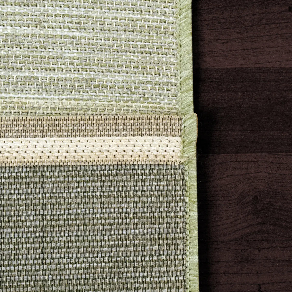 Dynamic Rugs Newport 96004 Green Rugs - Corner