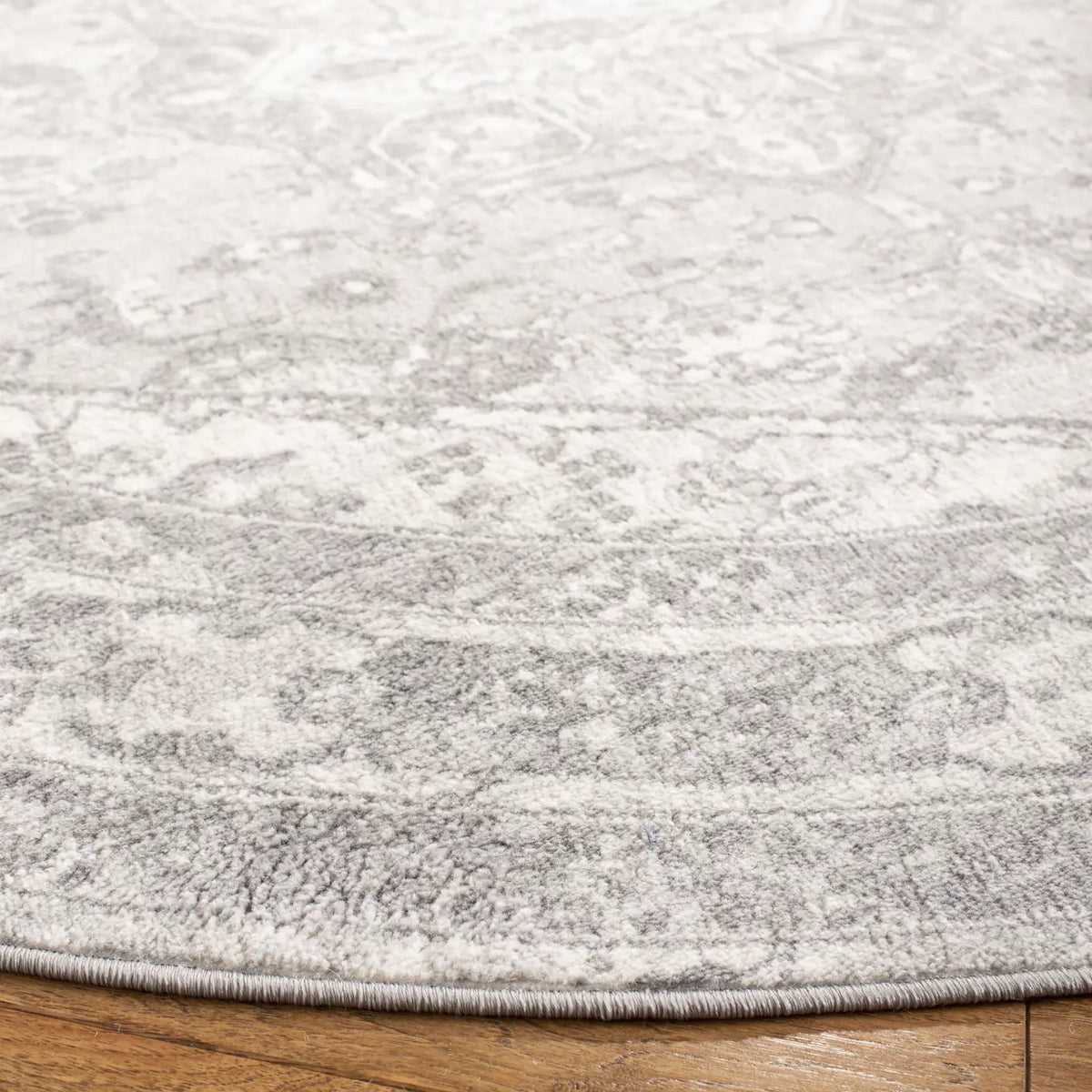Safavieh Brentwood 10'-0" x 10'-0" Rug in Cream / Grey
