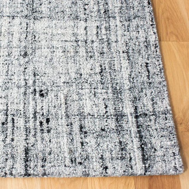 Safavieh Abstract 5'-0" x 8'-0" Rug in Grey / Black