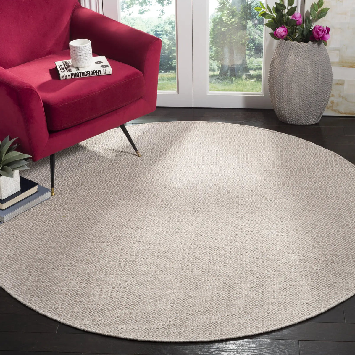 Safavieh Montauk 6'-0" x 6'-0" Rug in Ivory / Beige