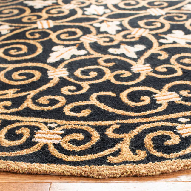 Safavieh Chelsea 5'-6" x 5'-6" Rug in Black