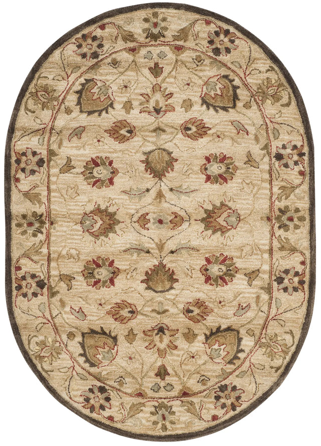 Safavieh Antiquity 4'-6" x 6'-6" Rug in Beige / Beige