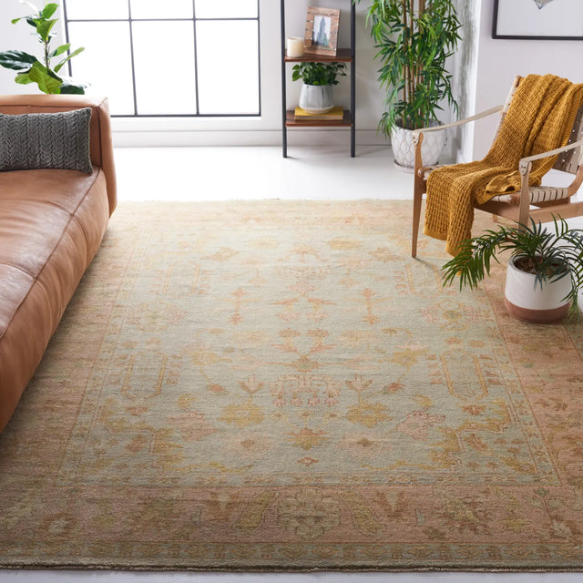 Safavieh Oushak 10'-0" x 14'-0" Rug in Soft Green / Rust