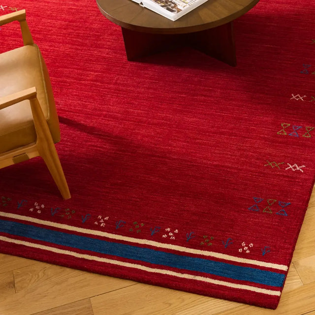 Safavieh Himalaya 8'-0" x 10'-0" Rug in Red