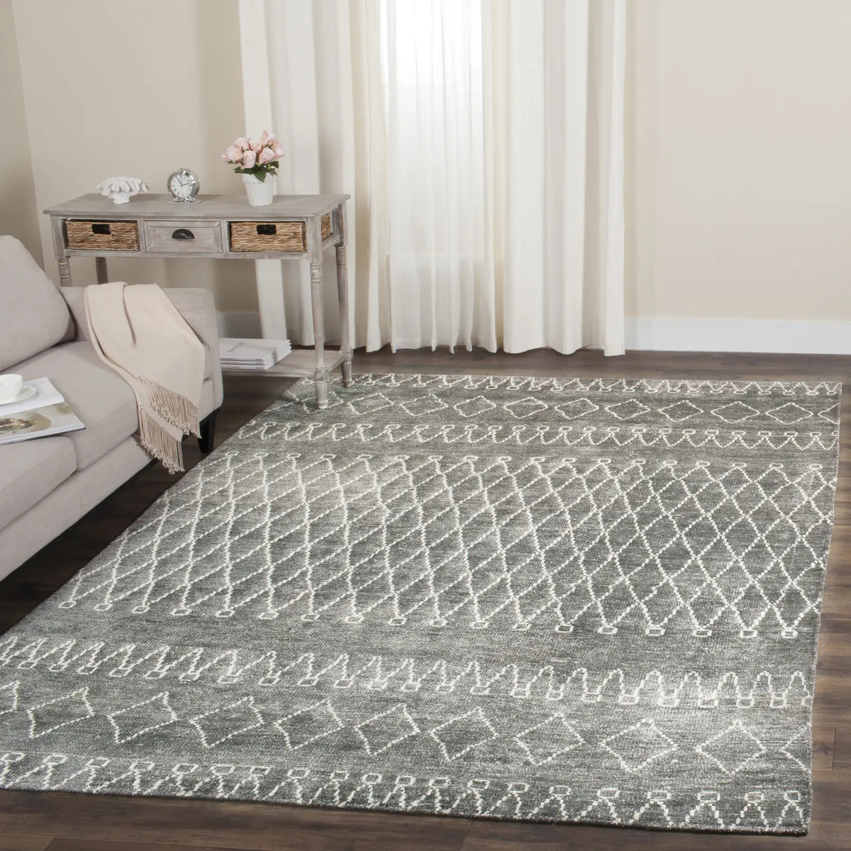 Safavieh Stone Wash 8'-0" x 10'-0" Rug in Grey / Beige