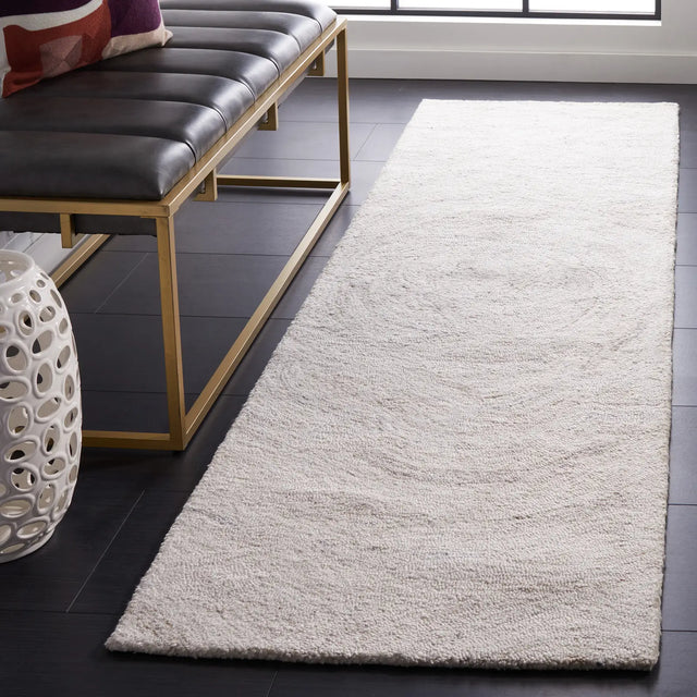 Safavieh Abstract 2'-3" x 8'-0" Rug in Light Grey / Beige