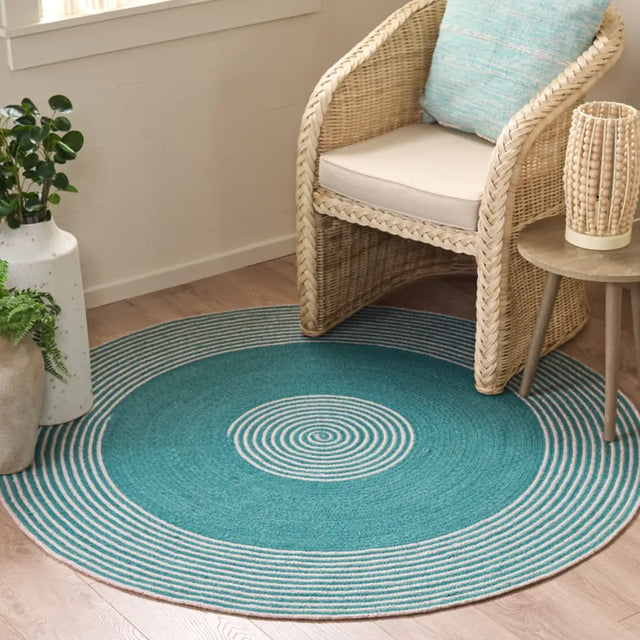 Safavieh Braided 5'-0" x 5'-0" Rug in Turquoise / Pink