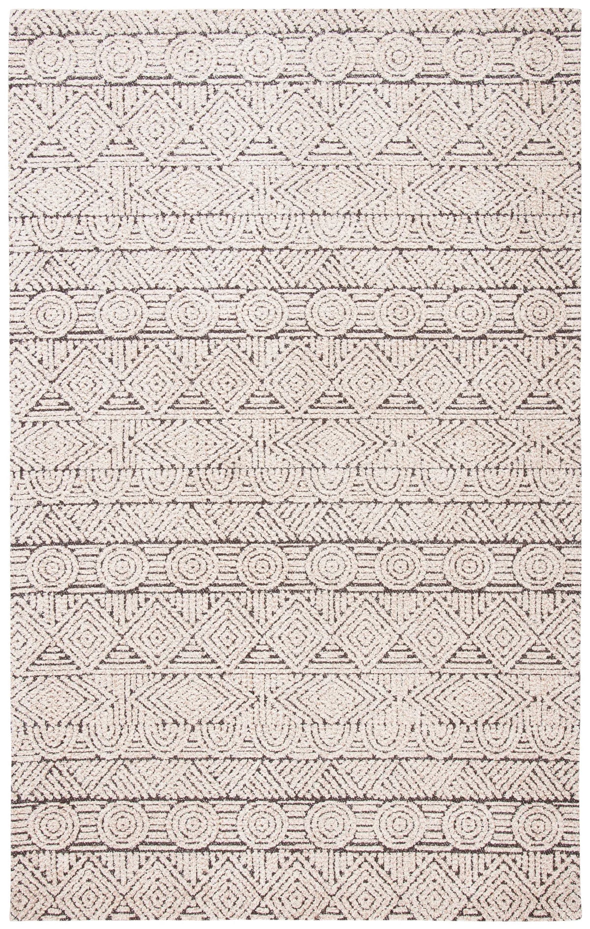 Safavieh Classic Vintage 4'-0" x 6'-0" Rug in Natural / Ivory