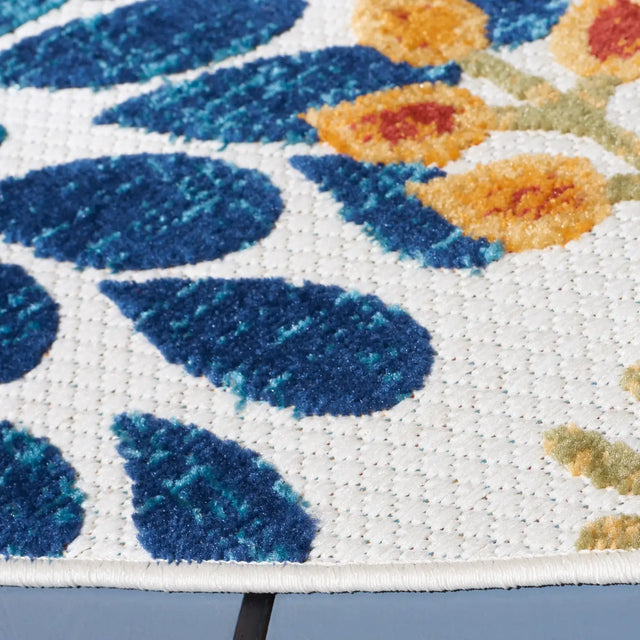 Safavieh Cabana 10'-0" x 10'-0" Rug in Creme / Red
