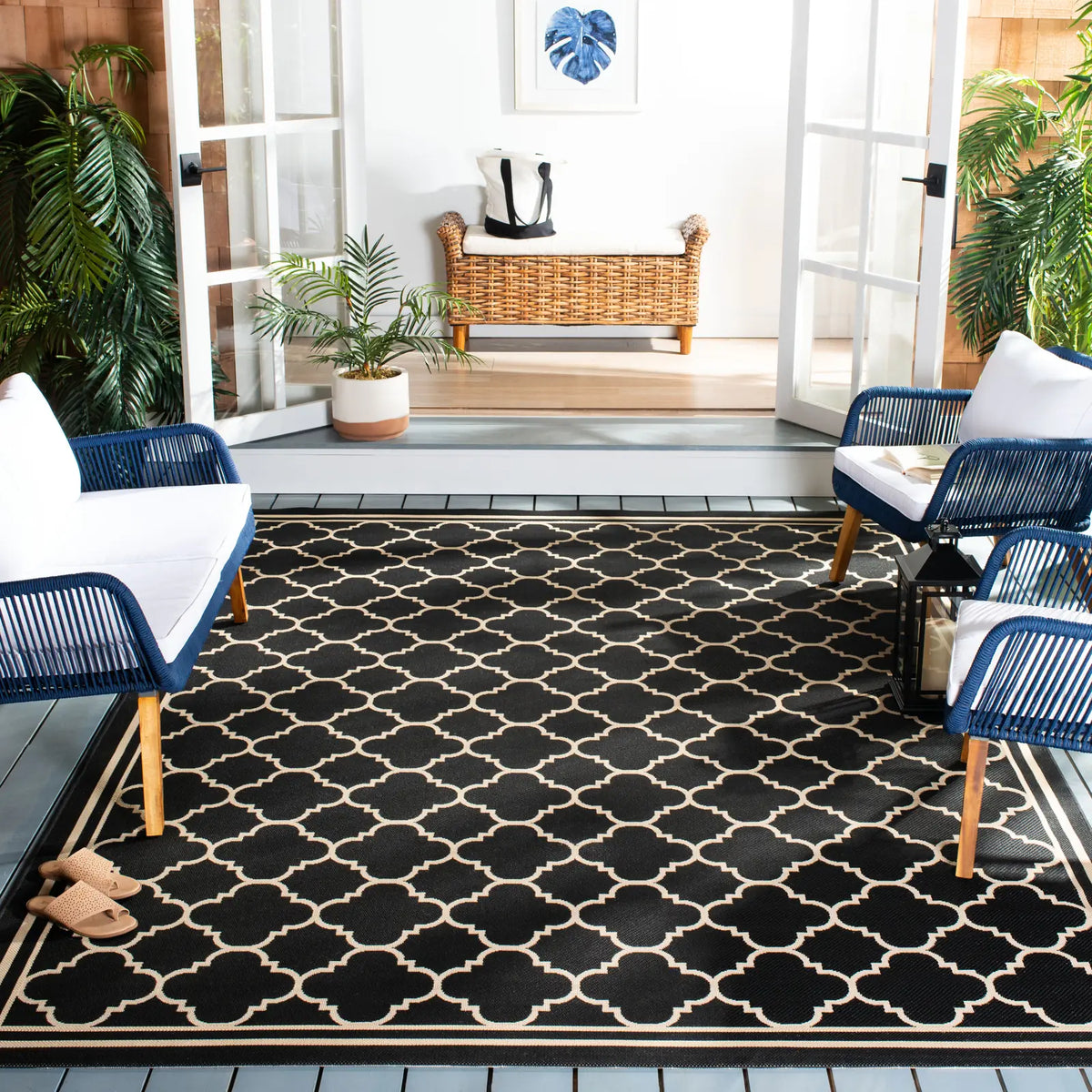 Safavieh Courtyard 10'-0" x 14'-0" Rug in Black / Beige