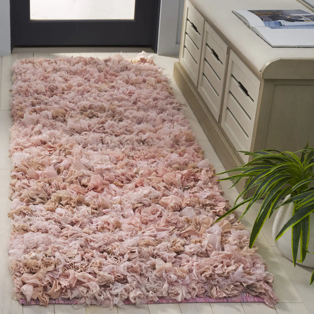 Safavieh Rio Shag 2'-3" x 6'-0" Rug in Light Pink