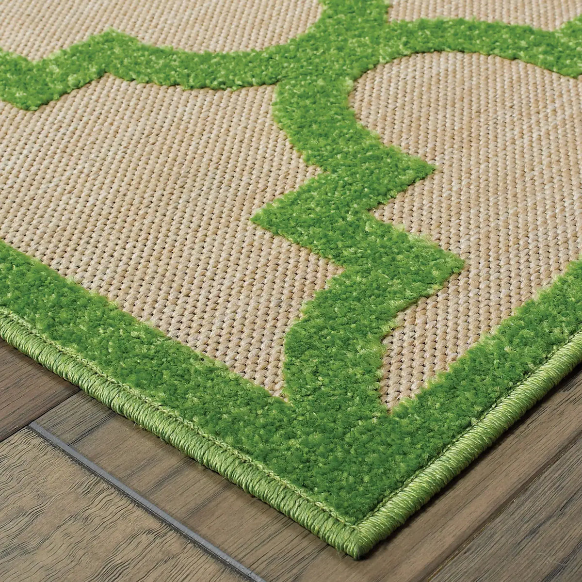 Oriental Weavers Sphinx Cayman 660F9 Sand / Green Rugs - corner detail
