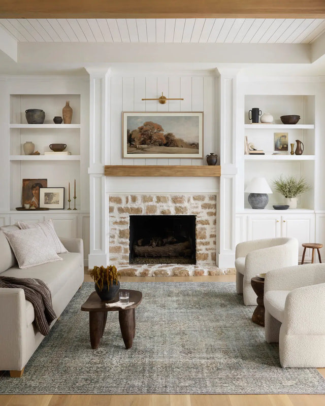 Chris Loves Julia x Loloi Jules 8-Jul Emerald / Antique Ivory Rug - room scene 2