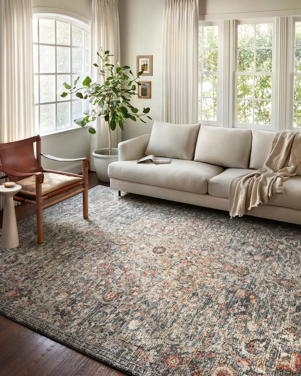 Loloi Saban Sab-02 Blue/Spice Rugs - room scene 1