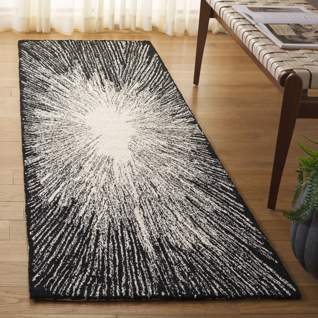 Safavieh Abstract 2'-3" x 8'-0" Rug in Ivory / Black
