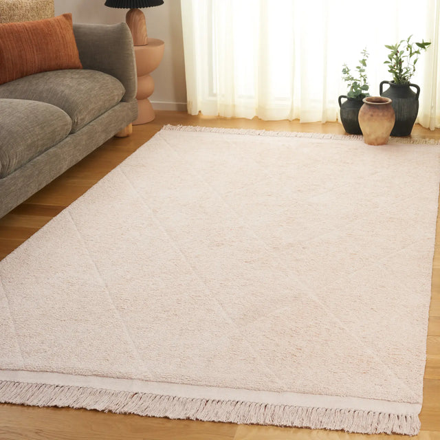 Safavieh Easy Care 4'-0" x 6'-0" Rug in Ivory