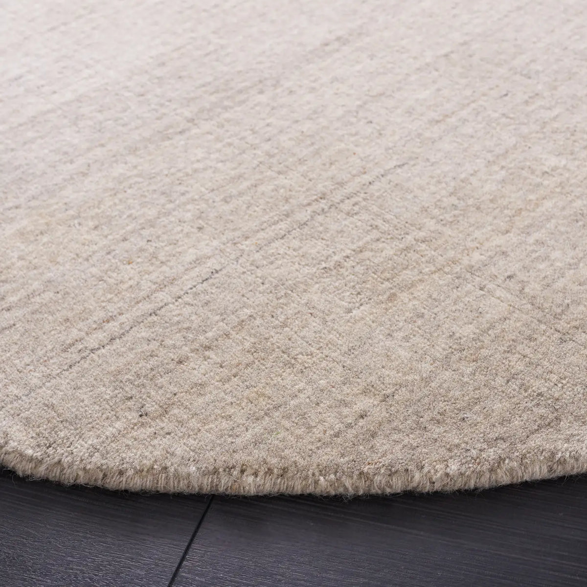 Safavieh Himalaya 6'-0" x 6'-0" Rug in Stone