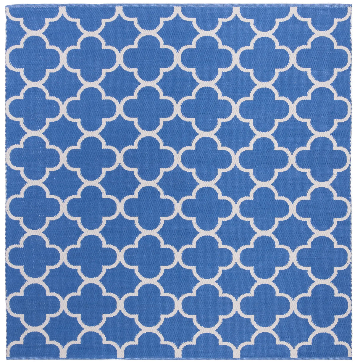 Safavieh Montauk 6'-0" x 6'-0" Rug in Blue / Ivory