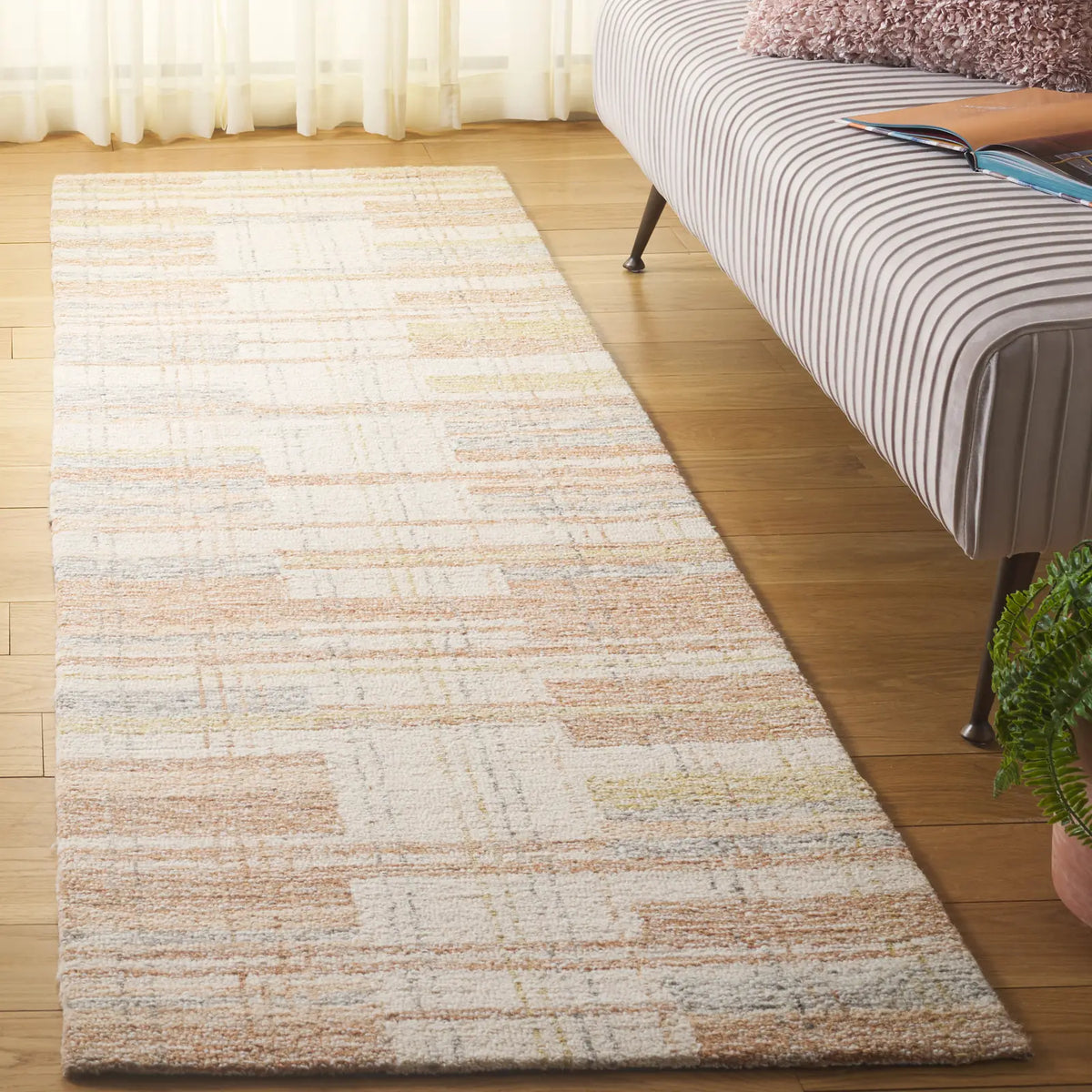 Safavieh Metro 2'-3" x 8'-0" Rug in Ivory / Rust
