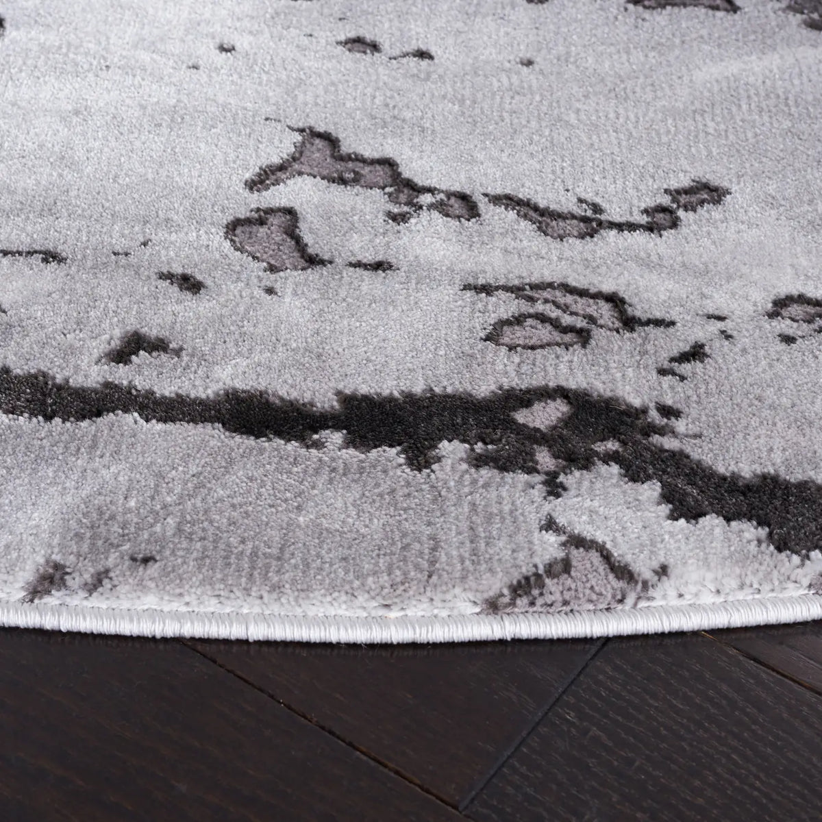 Safavieh Craft 6'-7" x 6'-7" Rug in Grey / Dark Grey