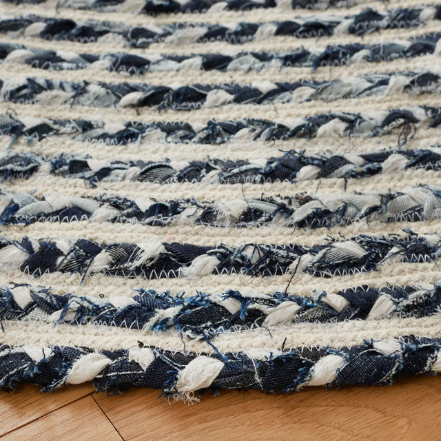 Safavieh Braided 6'-0" x 6'-0" Rug in Black / Navy