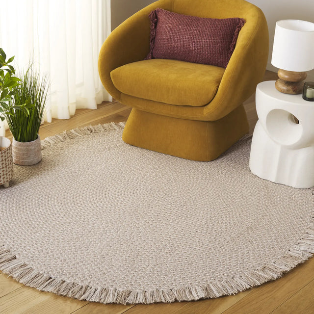 Safavieh Braided 5'-0" x 5'-0" Rug in Beige / Ivory
