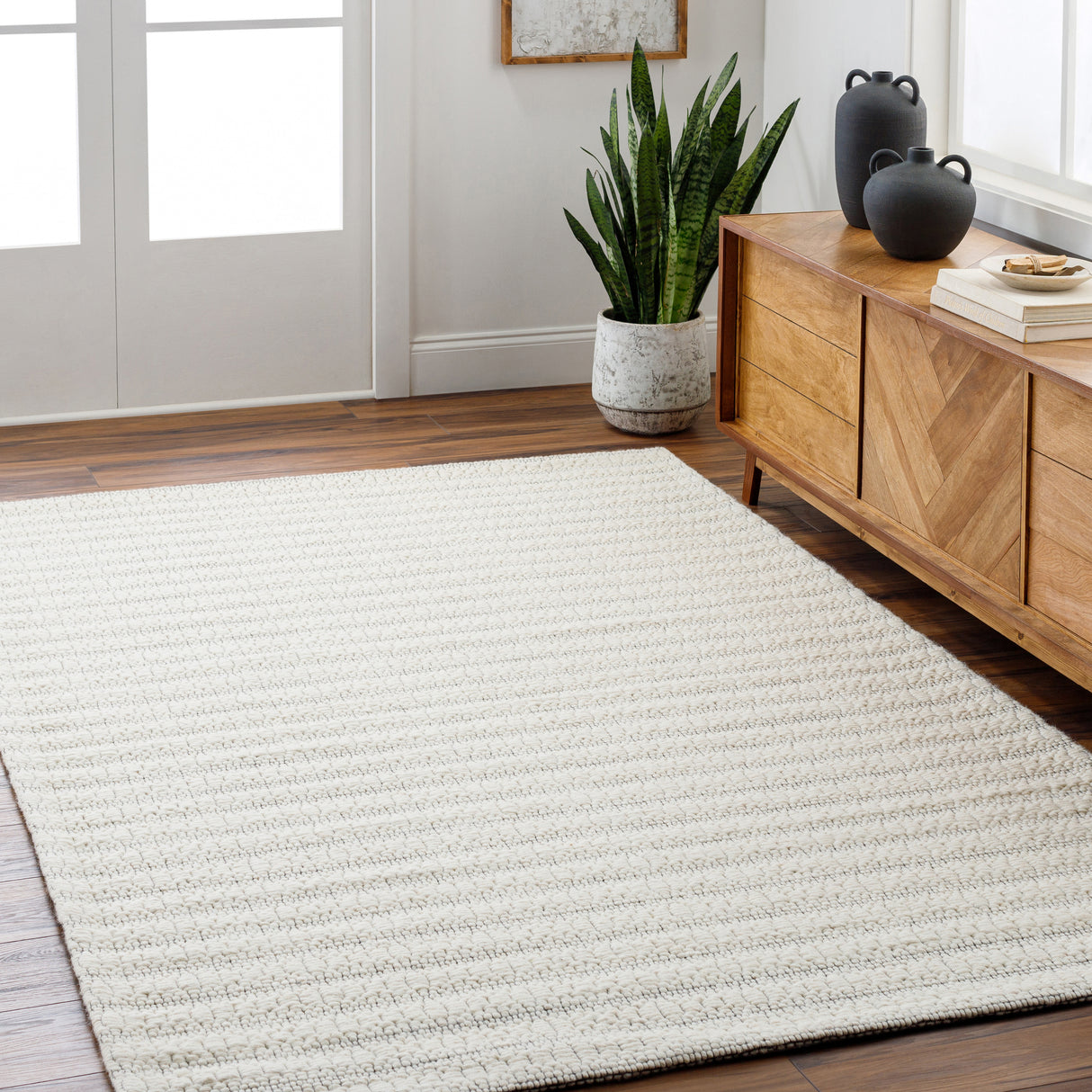 Surya Empoli Epo-2301 Light Silver, Off-White, Light Grey Rug.