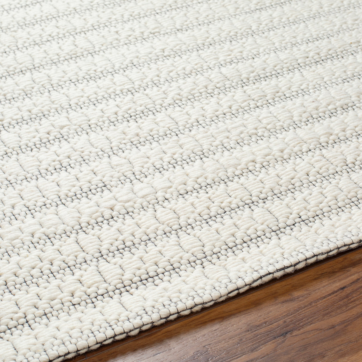 Surya Empoli Epo-2301 Light Silver, Off-White, Light Grey Rug.