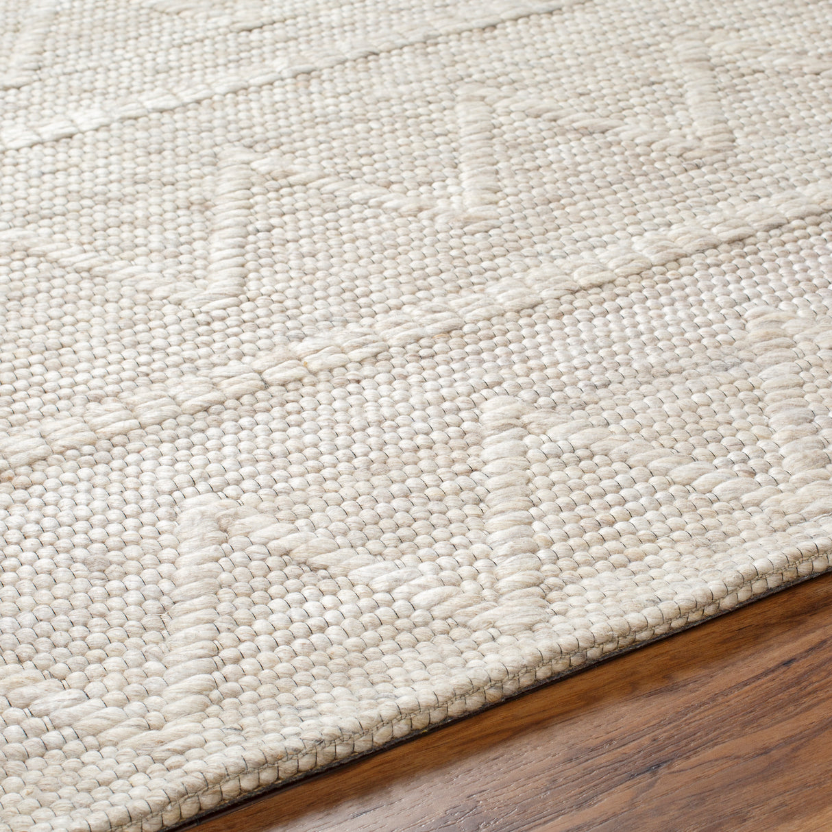 Surya Empoli Epo-2306 Light Grey, Ash, Pearl Rug.