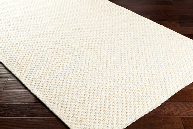 Surya Empoli Epo-2309 Off-White, Light Silver Rug.