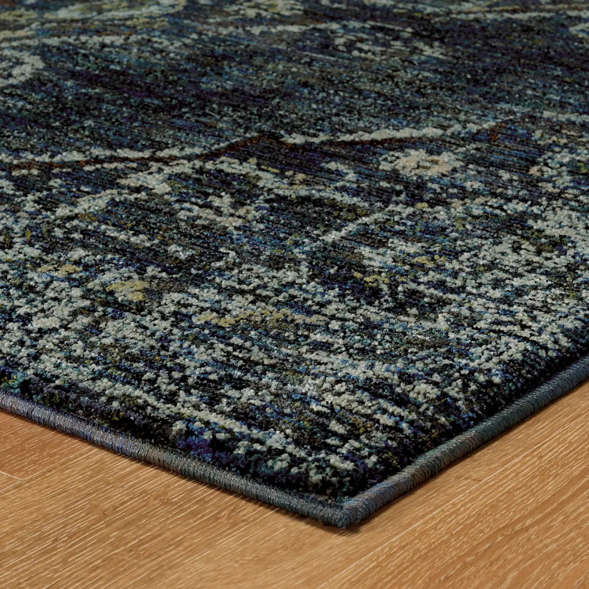 Oriental Weavers Sphinx Andorra 7135F Blue/Blue Rugs - corner detail