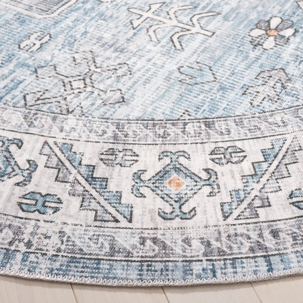 Safavieh Arizona 6'-0" x 6'-0" Rug in Blue / Light Blue