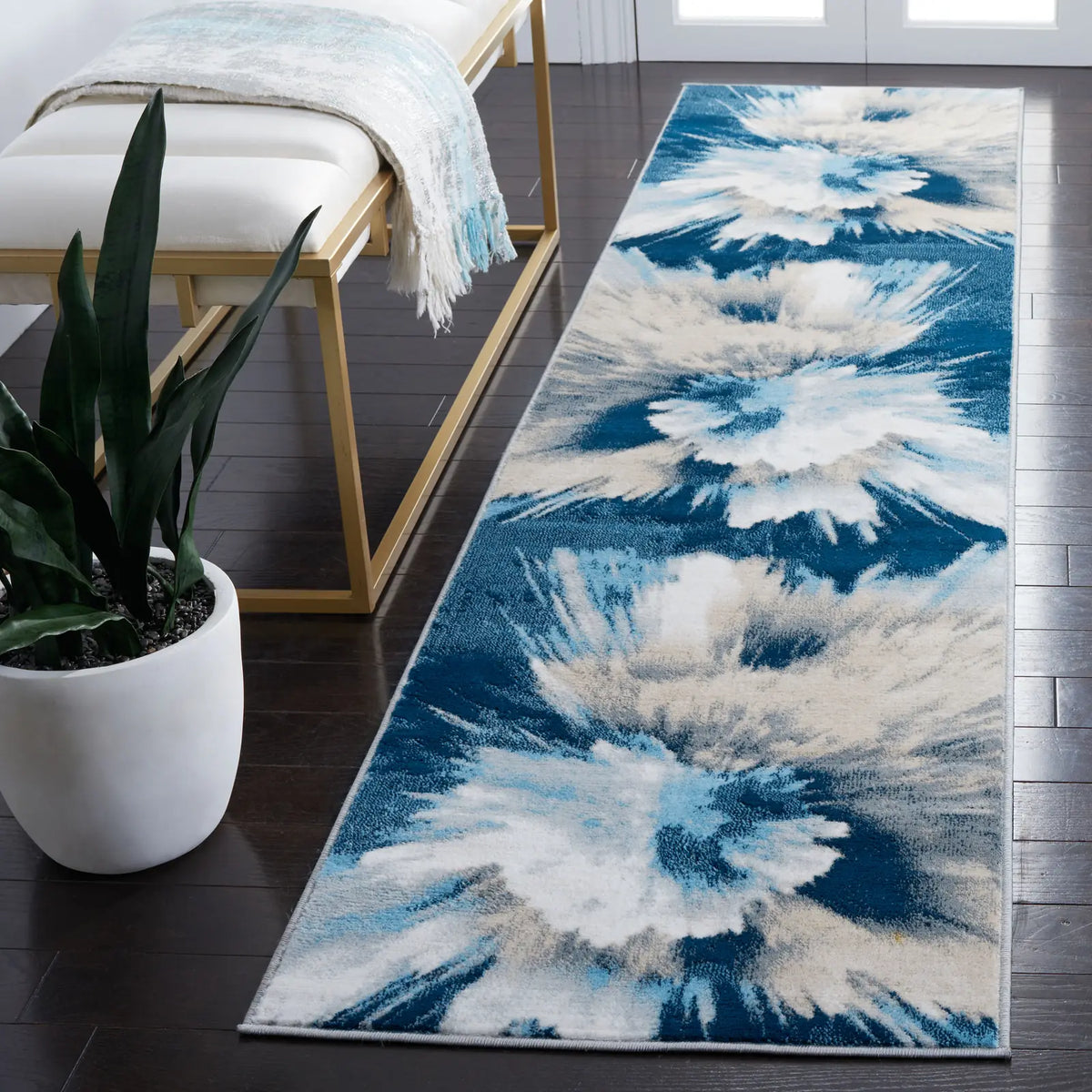 Safavieh Lagoon 2'-2" x 9'-0" Rug in Beige / Blue