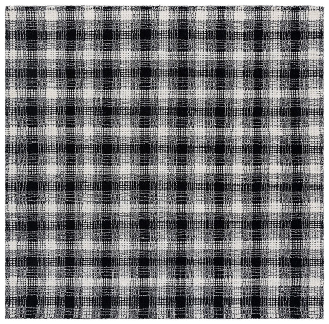 Safavieh Genre 6'-0" x 6'-0" Rug in Black / Ivory