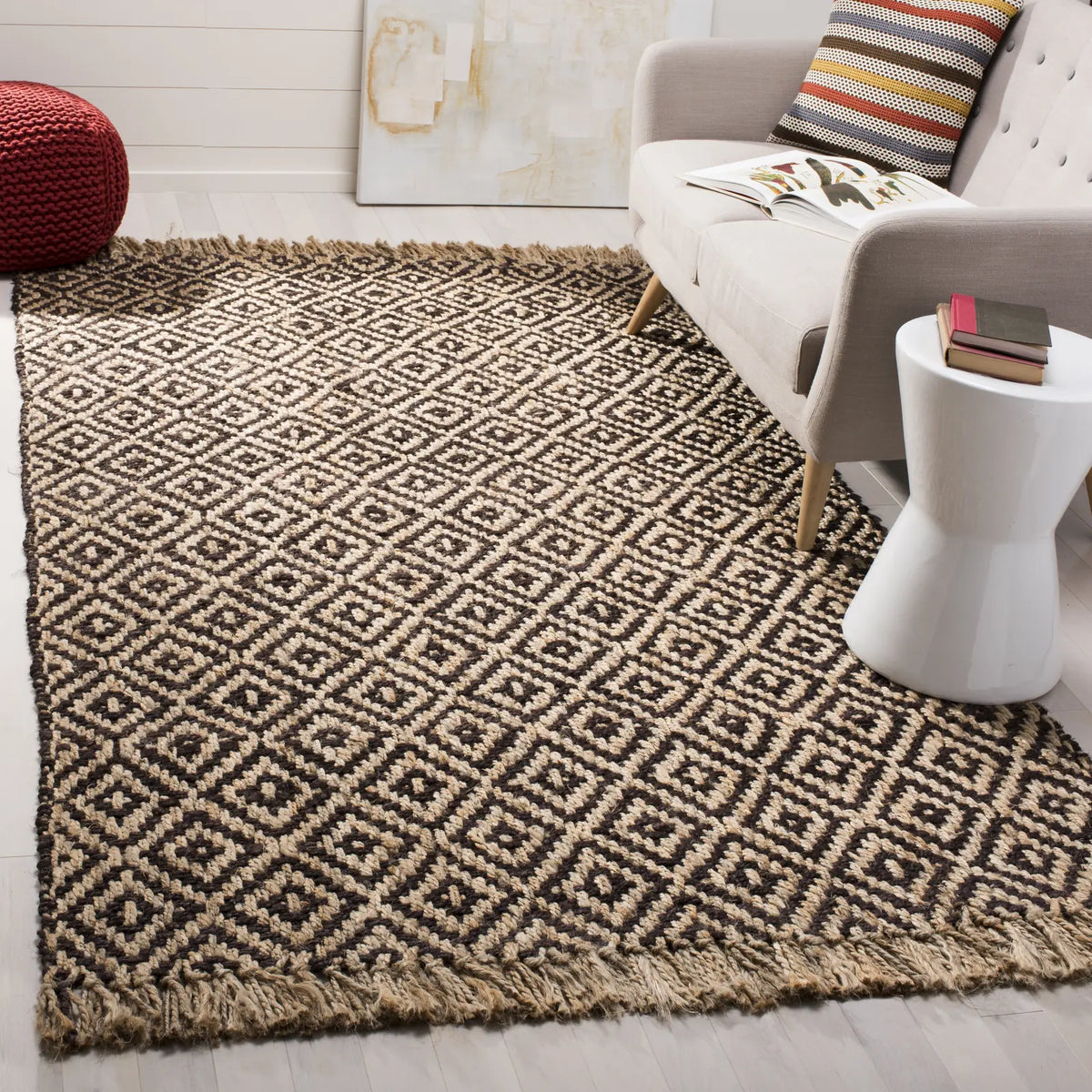 Safavieh Natural Fiber 4'-0" x 6'-0" Rug in Brown / Natural