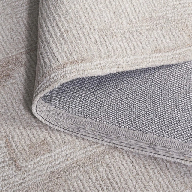 Safavieh Harvest 2'-3" x 9'-0" Rug in Beige / Ivory
