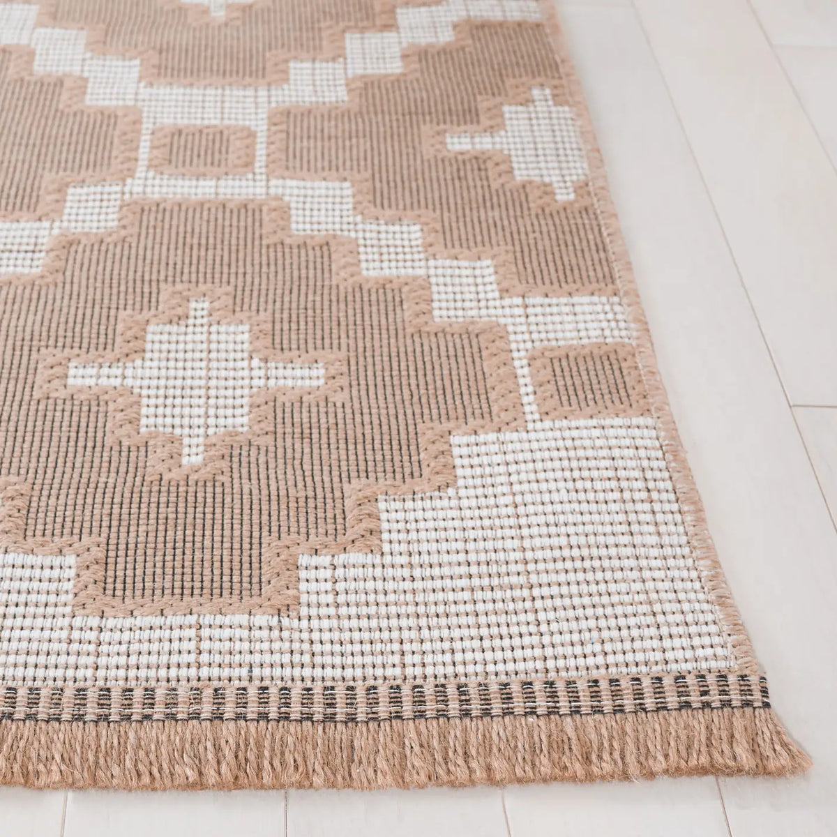Safavieh Aspect 4'-0" x 6'-0" Rug in Natural / Ivory
