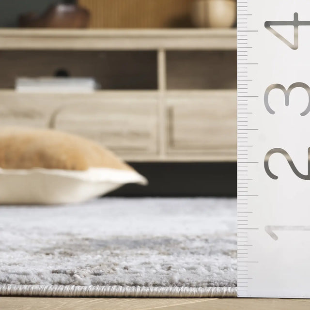 Safavieh Slate 700 4'-0" x 6'-0" Rug in Grey / Ivory Brown