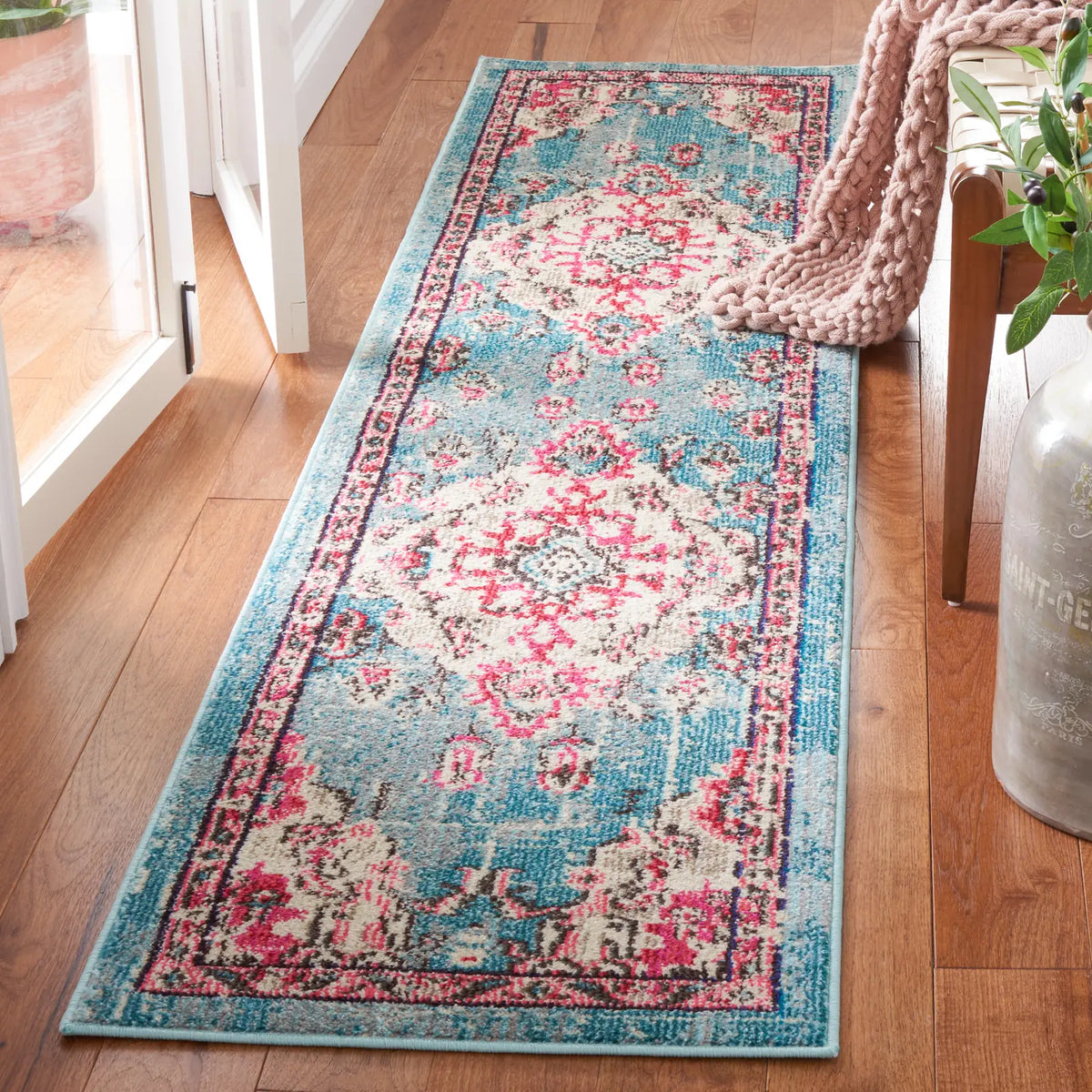 Safavieh Madison 2'-0" x 8'-0" Rug in Light Blue / Fuchsia