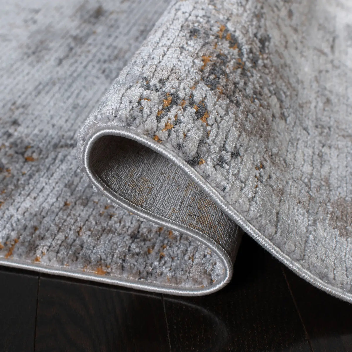Safavieh Princeton 5'-3" x 7'-7" Rug in Grey
