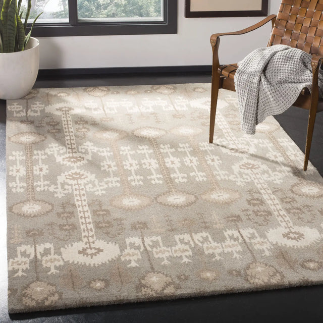 Safavieh Wyndham 4'-0" x 6'-0" Rug in Natural / Multi
