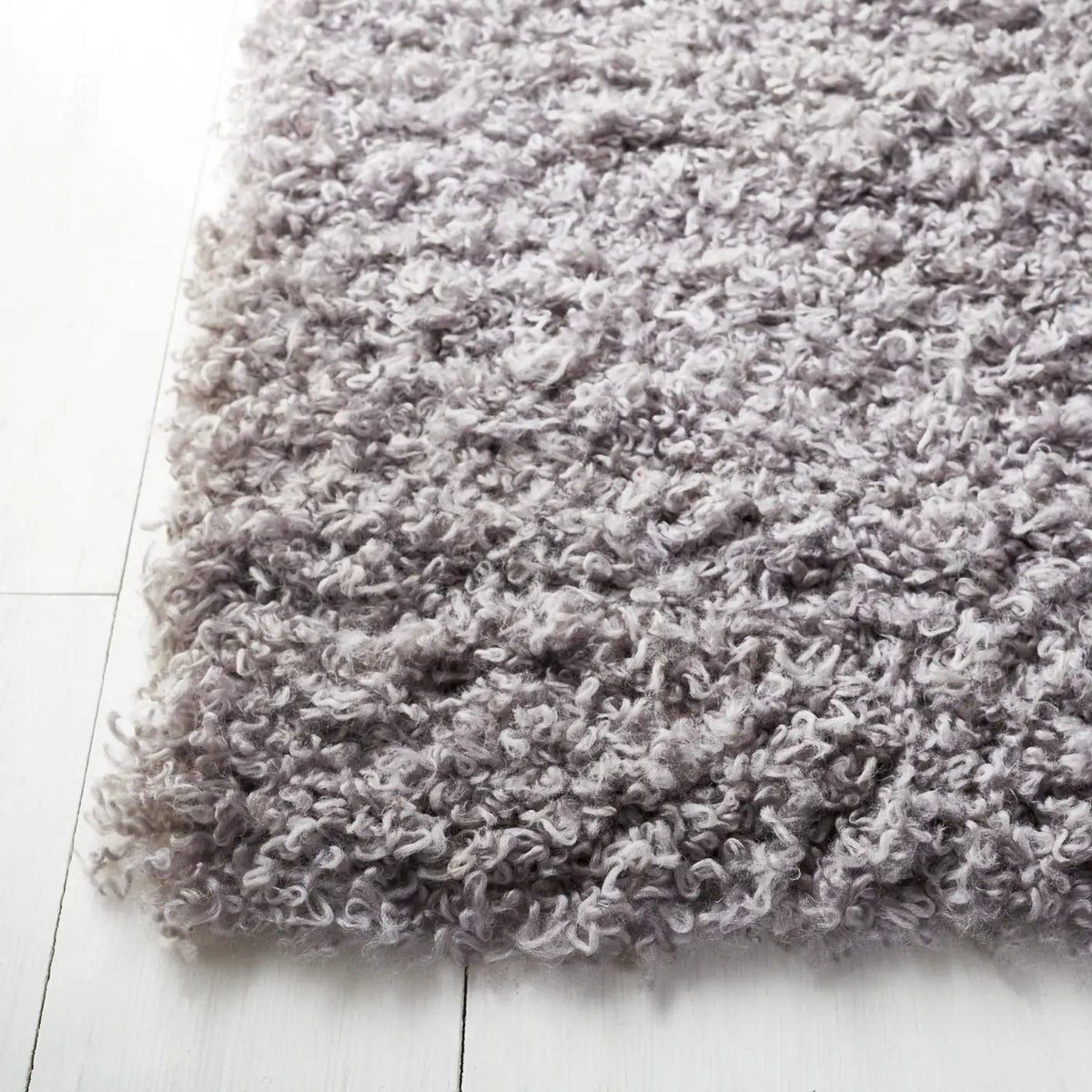Safavieh Shag 4'-0" x 6'-0" Rug in Grey